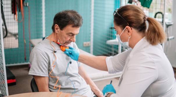 Восстановление после инсульта в центре физической реабилитации в Одессе